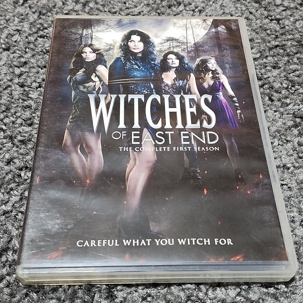 WITCHES OF EAST END COMPLETE FIRST SEASON DVD